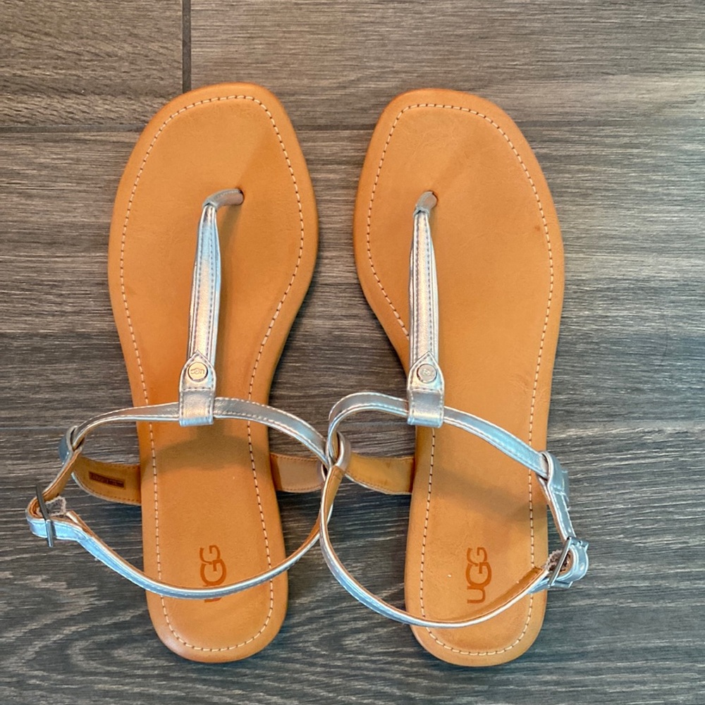 UGG Silver Strap Tan Footbed Thong Sandals